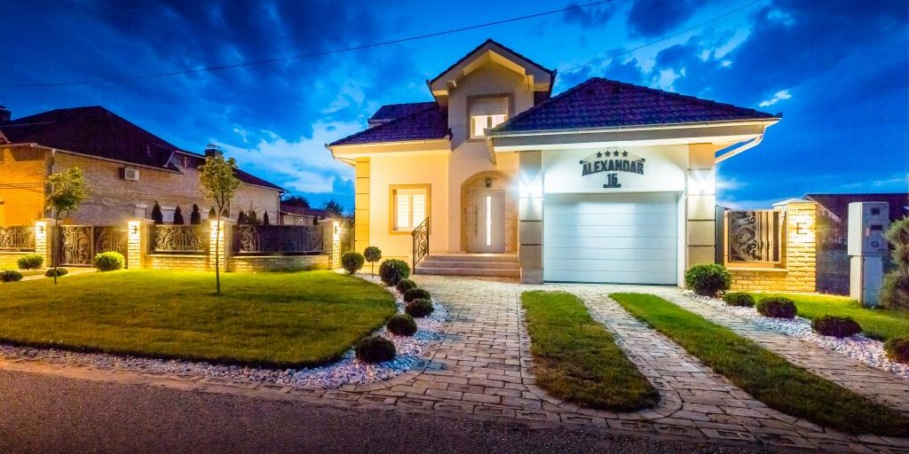 Alexandar15 – Luksuzna Villa Baki Petrovac